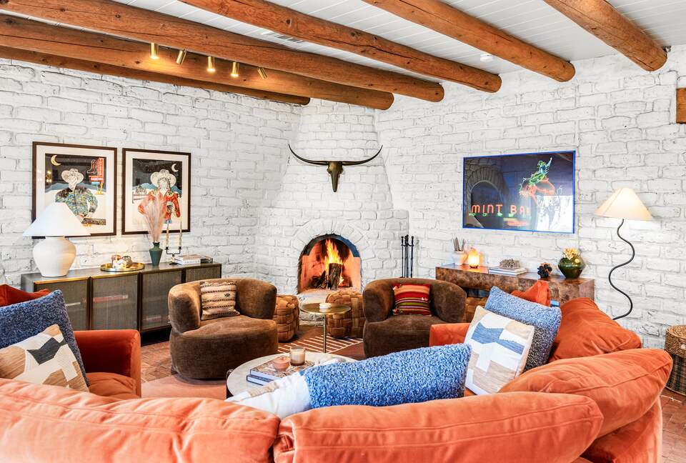 Expansive Southwestern Escape on 17 Private Acres - Santa Fe, New Mexico