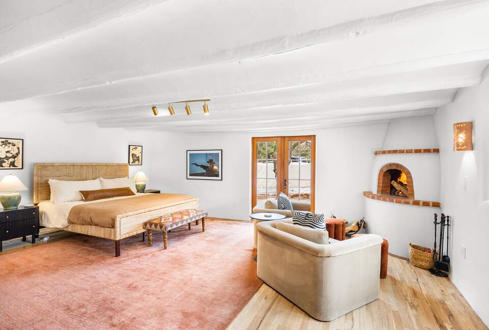 Expansive Southwestern Escape on 17 Private Acres - Santa Fe, New Mexico