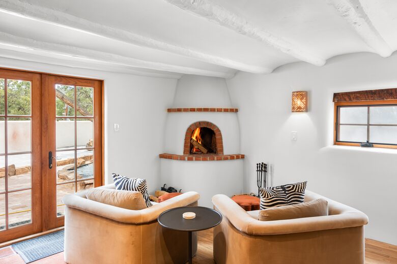 Expansive Southwestern Escape on 17 Private Acres - Santa Fe, New Mexico