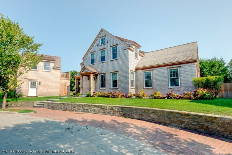 Cliffside Luxury with Pool & Hot Tub - Nantucket, Massachusetts