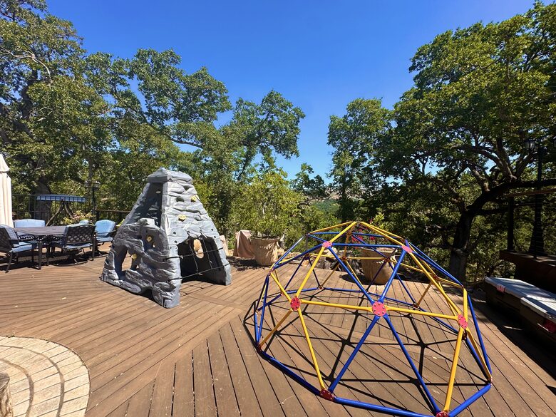 Hilltop Sanctuary in Napa - Napa, California