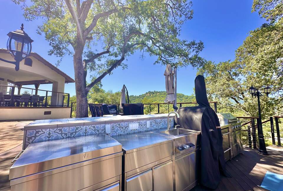 Hilltop Sanctuary in Napa - Napa, California