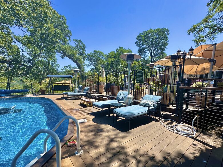 Hilltop Sanctuary in Napa - Napa, California