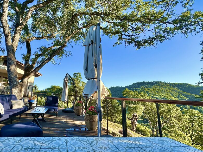 Hilltop Sanctuary in Napa - Napa, California