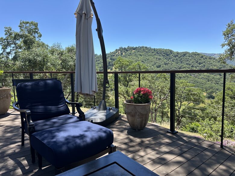 Hilltop Sanctuary in Napa - Napa, California