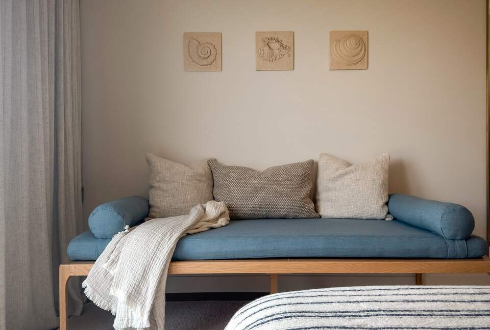 Refined Family Estate Near Ericeira’s Surf & Heritage - Carvoeira, Portugal