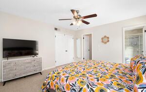 Desert Escape with Diving Pool & Patio - Chandler, Arizona