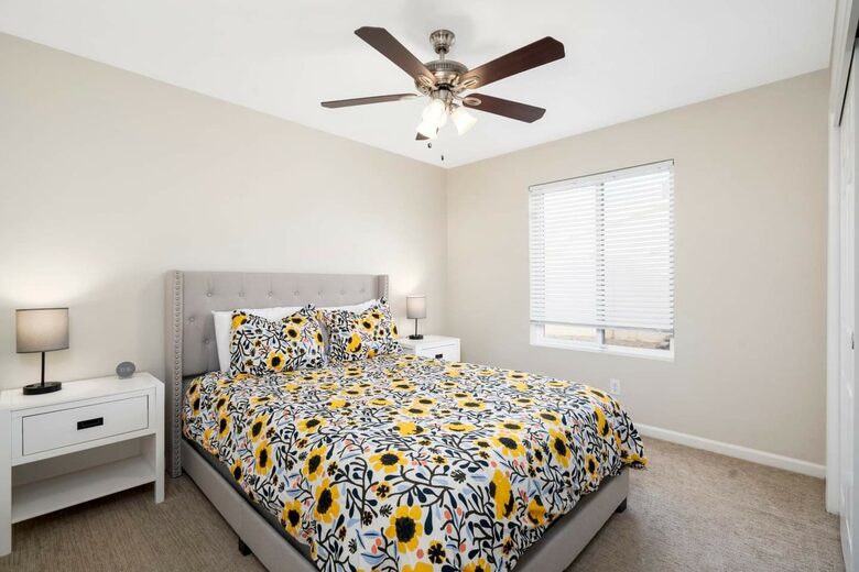 Desert Escape with Diving Pool & Patio - Chandler, Arizona