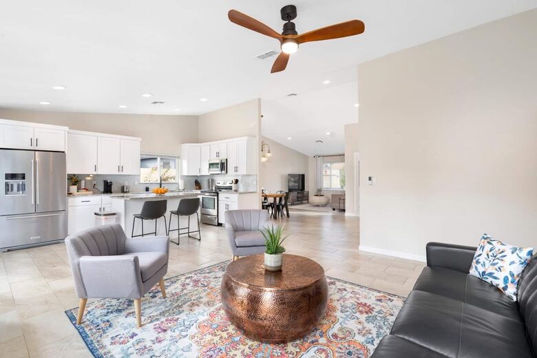 Desert Escape with Diving Pool & Patio - Chandler, Arizona