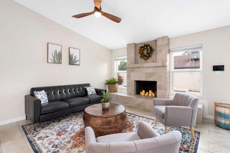 Desert Escape with Diving Pool & Patio - Chandler, Arizona