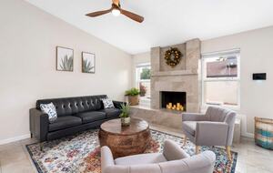 Desert Escape with Diving Pool & Patio - Chandler, Arizona