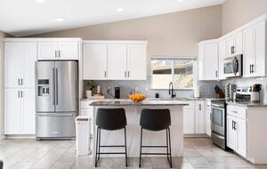 Desert Escape with Diving Pool & Patio - Chandler, Arizona