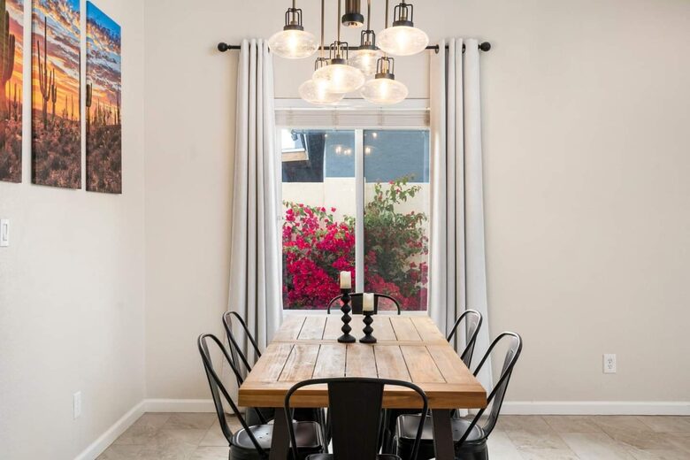 Desert Escape with Diving Pool & Patio - Chandler, Arizona