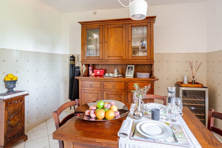 1 Bedroom Apartment Overlooking Lajatico’s Historic Square - Lajatico, Italy