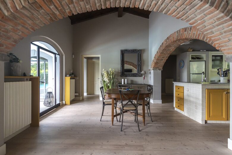 Hillside Elegance with Private Pool - Fortunago, Italy