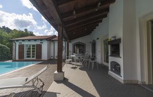 Hillside Elegance with Private Pool - Fortunago, Italy