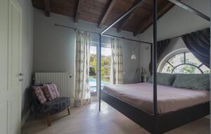 Hillside Elegance with Private Pool - Fortunago, Italy