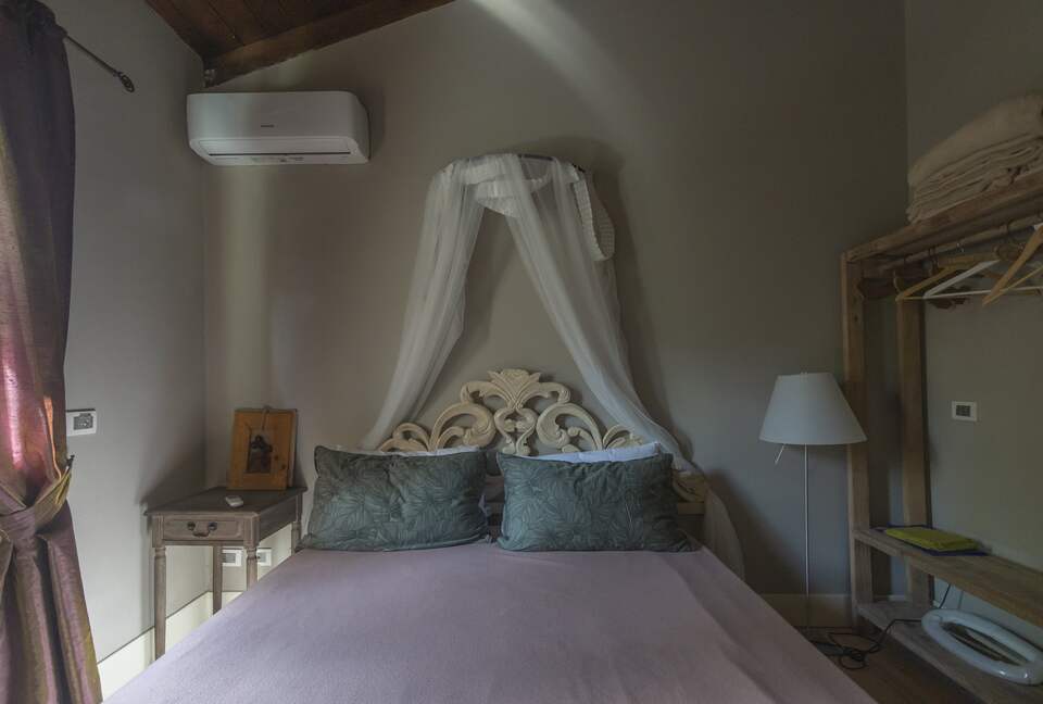 Hillside Elegance with Private Pool - Fortunago, Italy