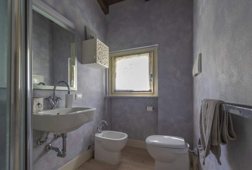 Hillside Elegance with Private Pool - Fortunago, Italy