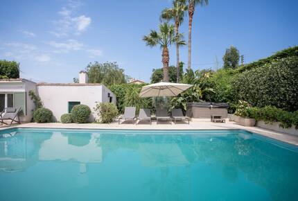 Modern Provençal Elegance in Cap d’Antibes - Antibes, France