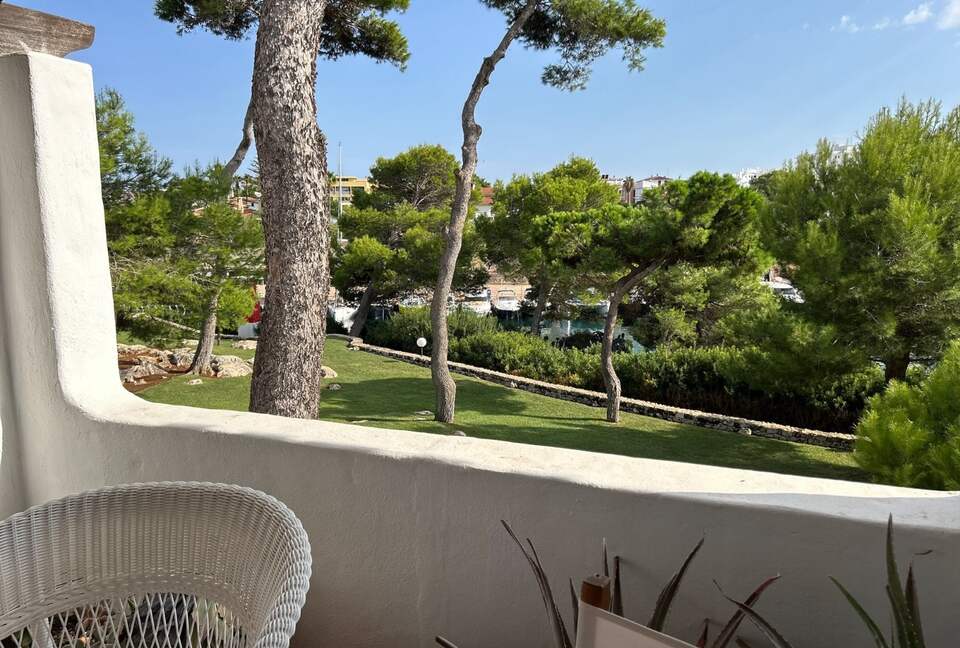 Inviting Menorcan Escape with Pool Access - Ciutadella de Menorca, Spain