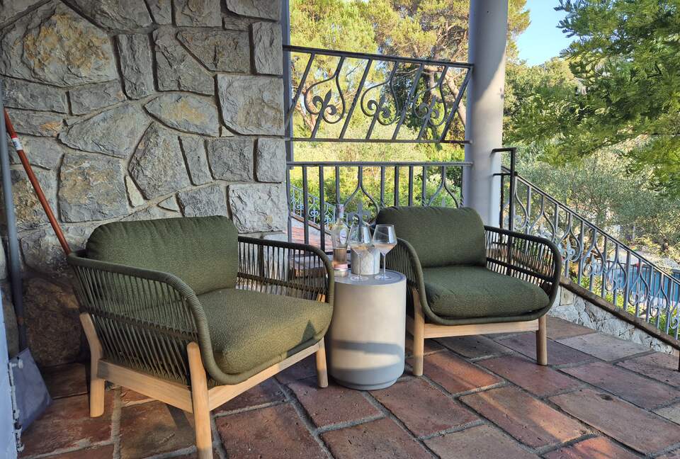 Sunlit Sophistication near Cannes - Cannes, France