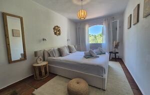 Sunlit Sophistication near Cannes - Cannes, France