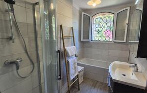 Sunlit Sophistication near Cannes - Cannes, France