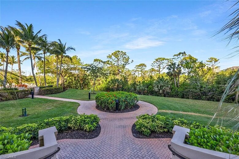 Exclusive Retreat at The Colony Golf & Bay Club - Estero, Florida