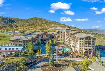 Ground-Level Condo in Park City’s Canyons Village with Panoramic Vistas - Park City, Utah