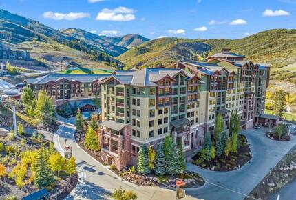 Ground-Level Condo in Park City’s Canyons Village with Panoramic Vistas - Park City, Utah