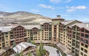 Ground-Level Condo in Park City’s Canyons Village with Panoramic Vistas - Park City, Utah