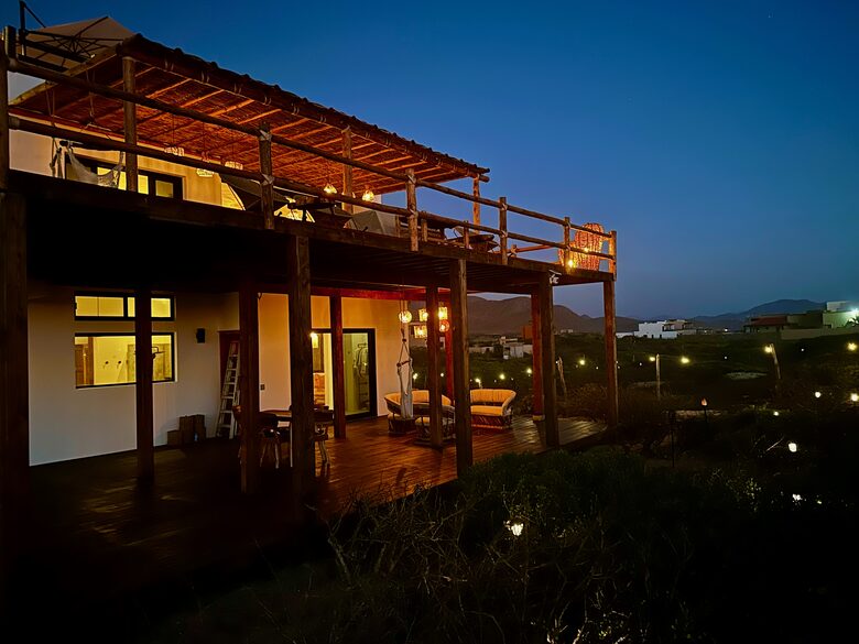Elegant Baja Retreat with Ocean & Mountain Views - Playa Los Cerritos, Mexico