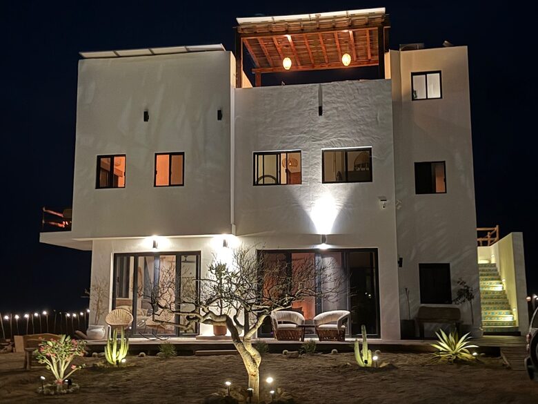 Elegant Baja Retreat with Ocean & Mountain Views - Playa Los Cerritos, Mexico