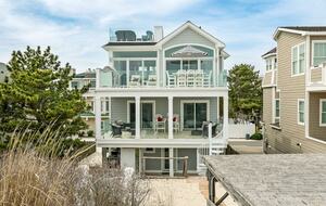 Surf City Beachfront Haven - Surf City, New Jersey
