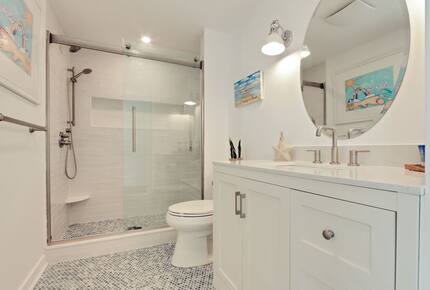 Surf City Beachfront Haven - Surf City, New Jersey