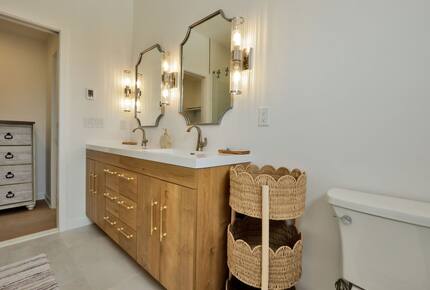 Surf City Beachfront Haven - Surf City, New Jersey