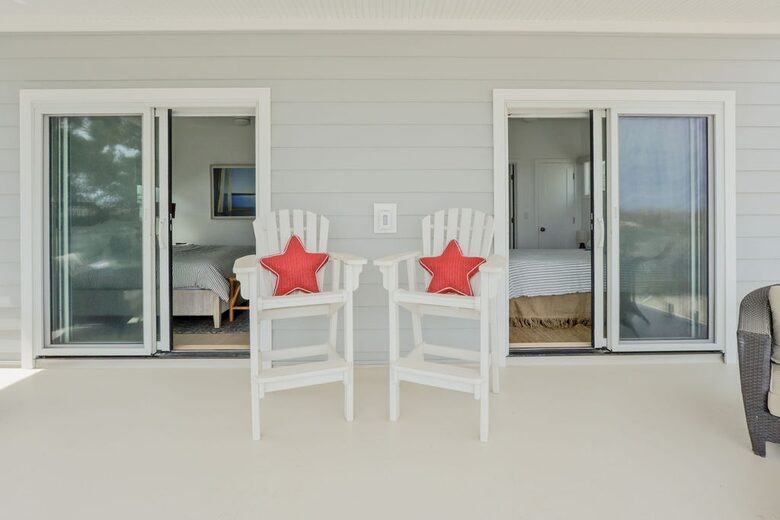 Surf City Beachfront Haven - Surf City, New Jersey