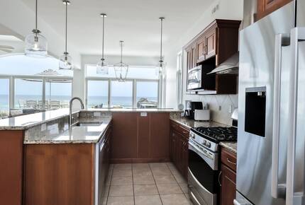 Surf City Beachfront Haven - Surf City, New Jersey