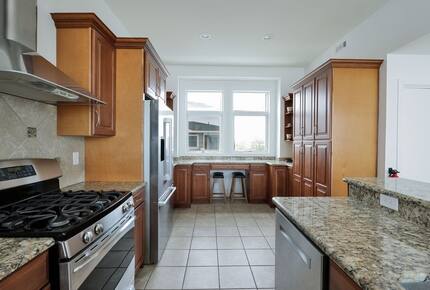 Surf City Beachfront Haven - Surf City, New Jersey