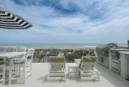 Surf City Beachfront Haven - Surf City, New Jersey