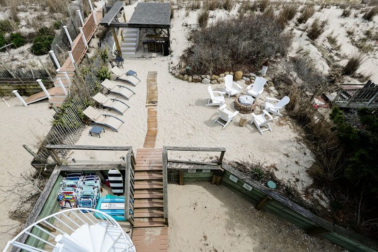 Surf City Beachfront Haven - Surf City, New Jersey