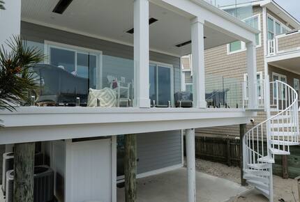 Surf City Beachfront Haven - Surf City, New Jersey