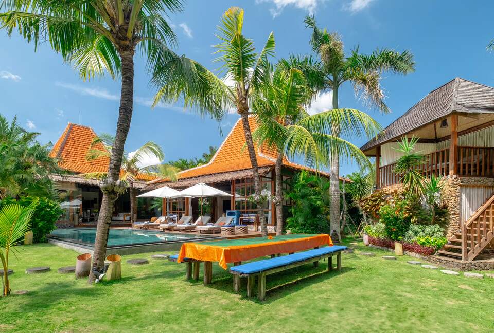 Authentic Balinese Villa with Saltwater Pool & Yoga Pavilion - Canggu, Indonesia