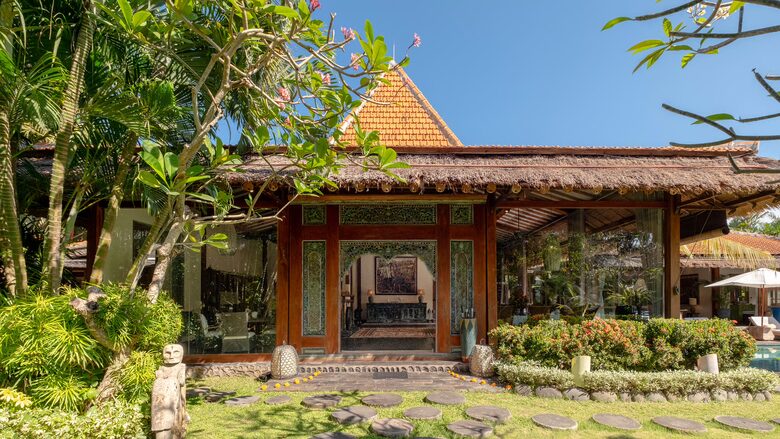 Authentic Balinese Villa with Saltwater Pool & Yoga Pavilion - Canggu, Indonesia
