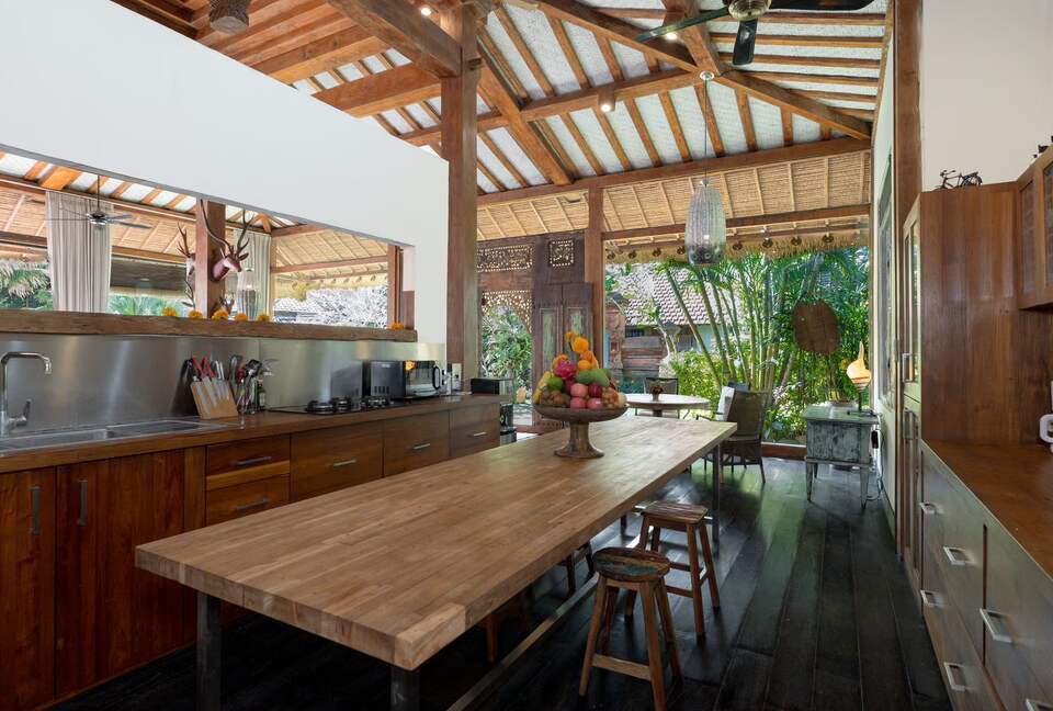 Authentic Balinese Villa with Saltwater Pool & Yoga Pavilion - Canggu, Indonesia
