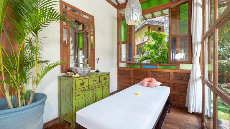 Authentic Balinese Villa with Saltwater Pool & Yoga Pavilion - Canggu, Indonesia