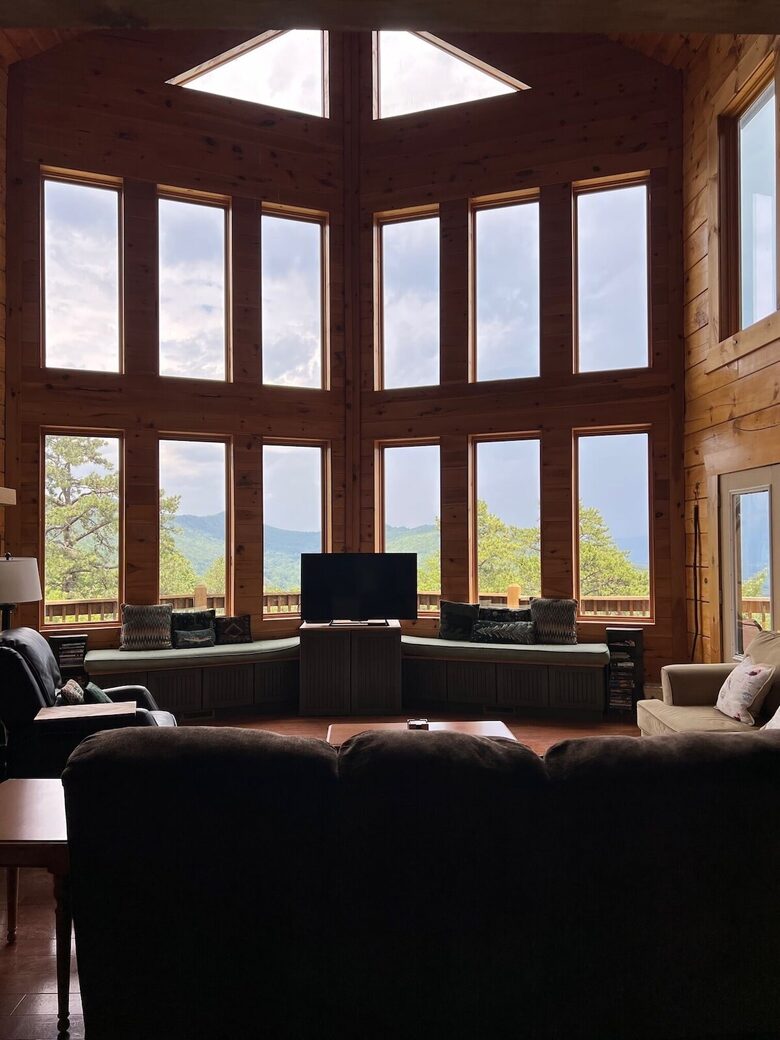 Elevated Views | Refined Massanutten Mountain Retreat - McGaheysville, Virginia