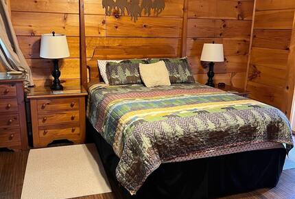 Elevated Views | Refined Massanutten Mountain Retreat - McGaheysville, Virginia