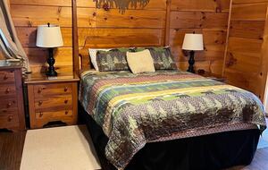 Elevated Views | Refined Massanutten Mountain Retreat - McGaheysville, Virginia